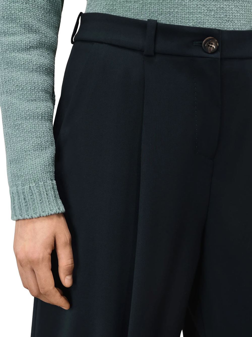 RRD Terzilio Straight Wom Pant Lead Detail
